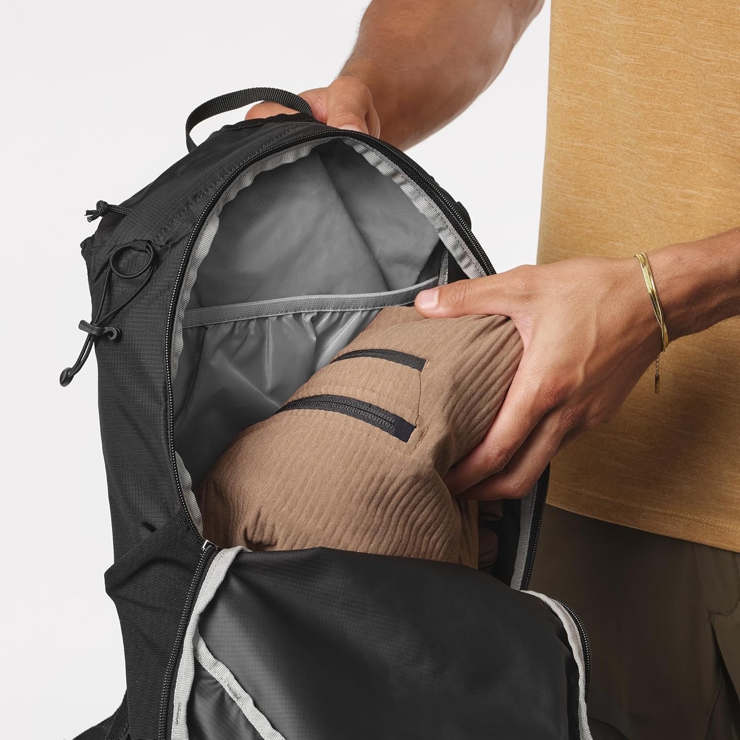 image:imageSalomon Unisex Trailblazer 30 Hiking amp Trekking Backpack 30Liter BLACKALLOY NSBlack Alloy